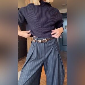 Brand New w Tags! ZARA Navy Wool Pinstripe Pleated Pants Size M